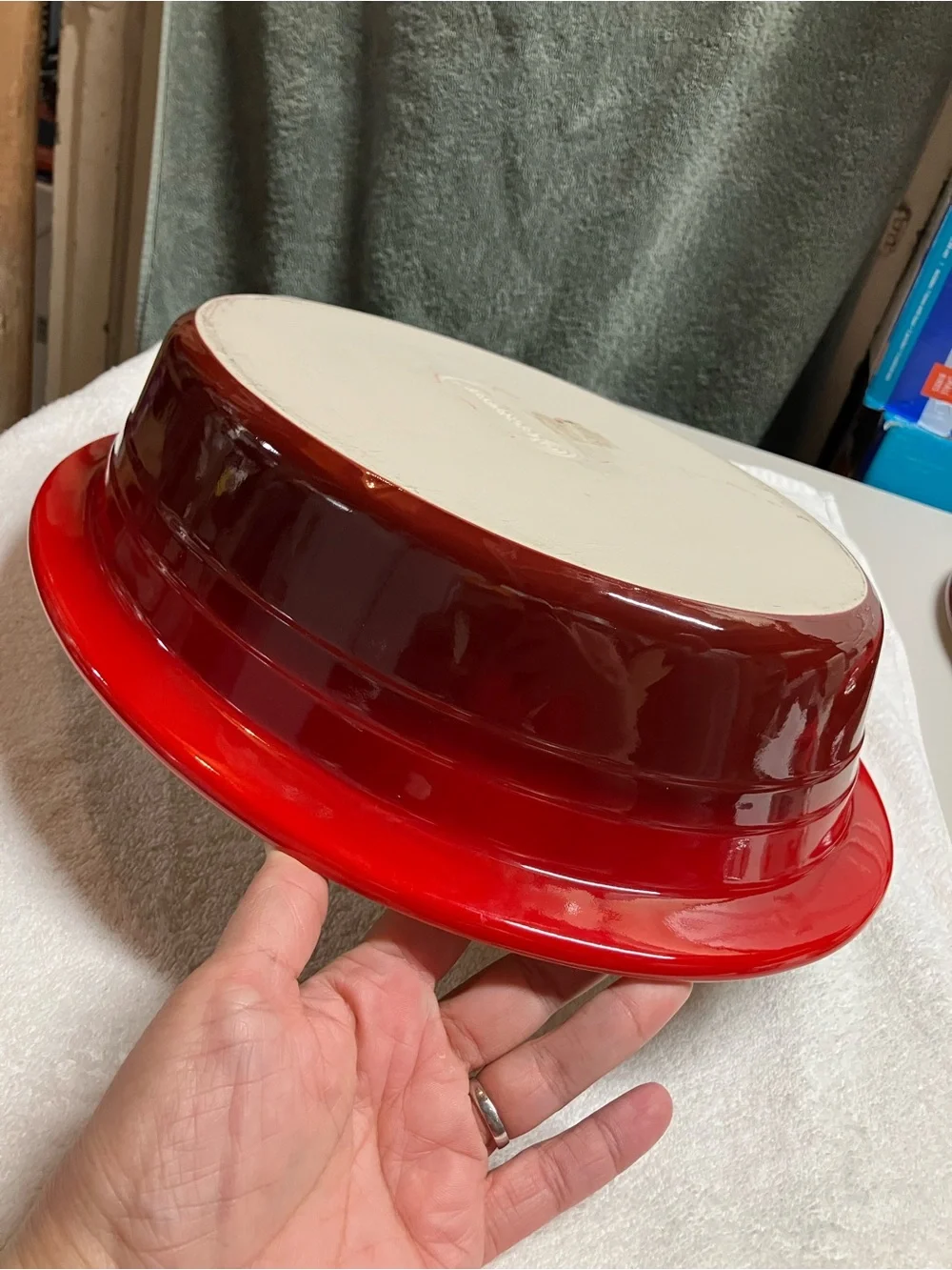 Le Creuset Stoneware Heritage Covered Oval Casserole Dish Red 17.25”